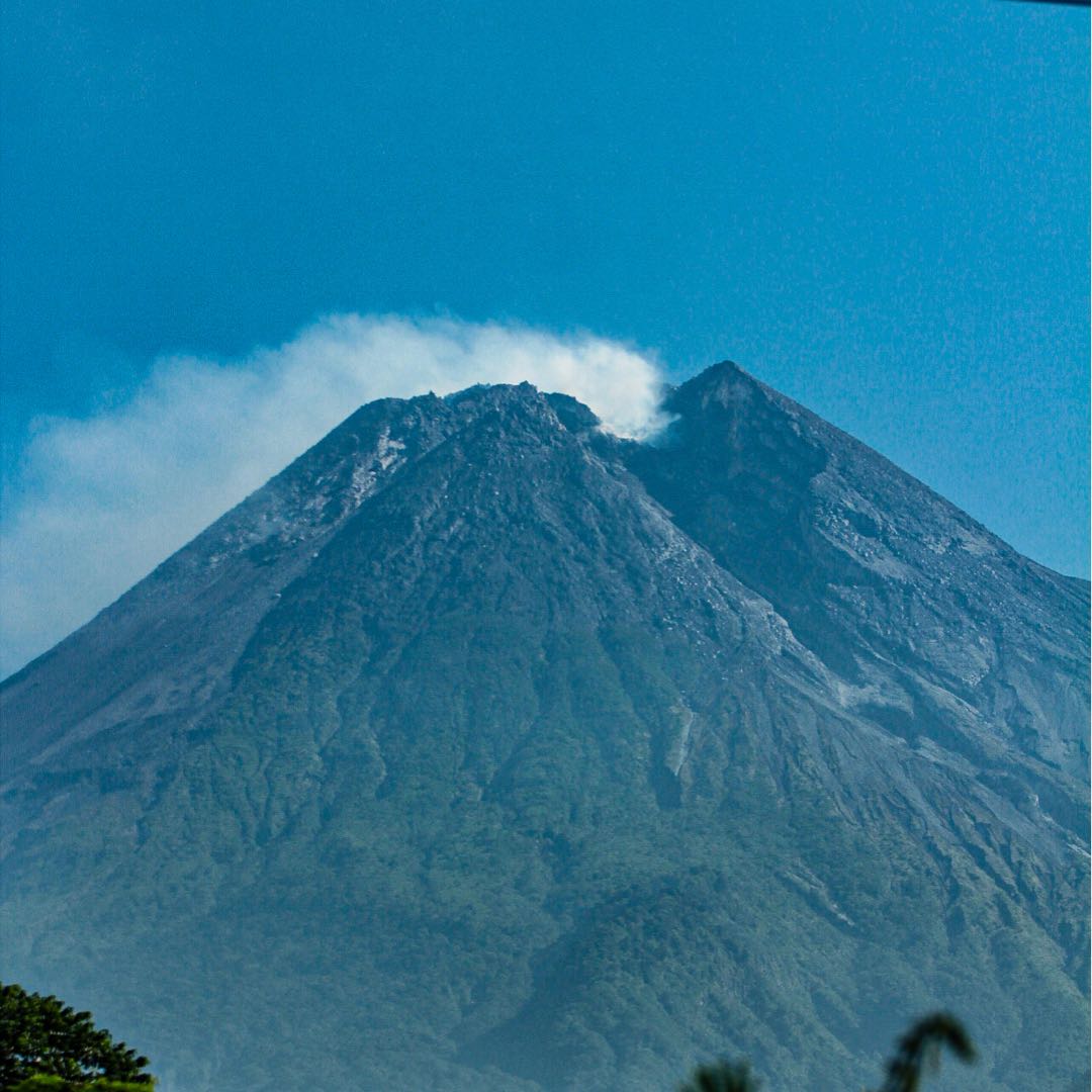 Gunung merapi