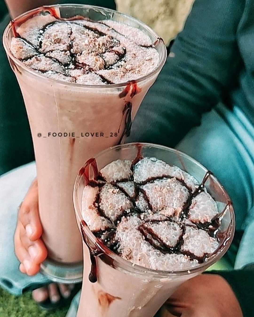 CHOCOLATE MILKSHAKE 🍫🥛