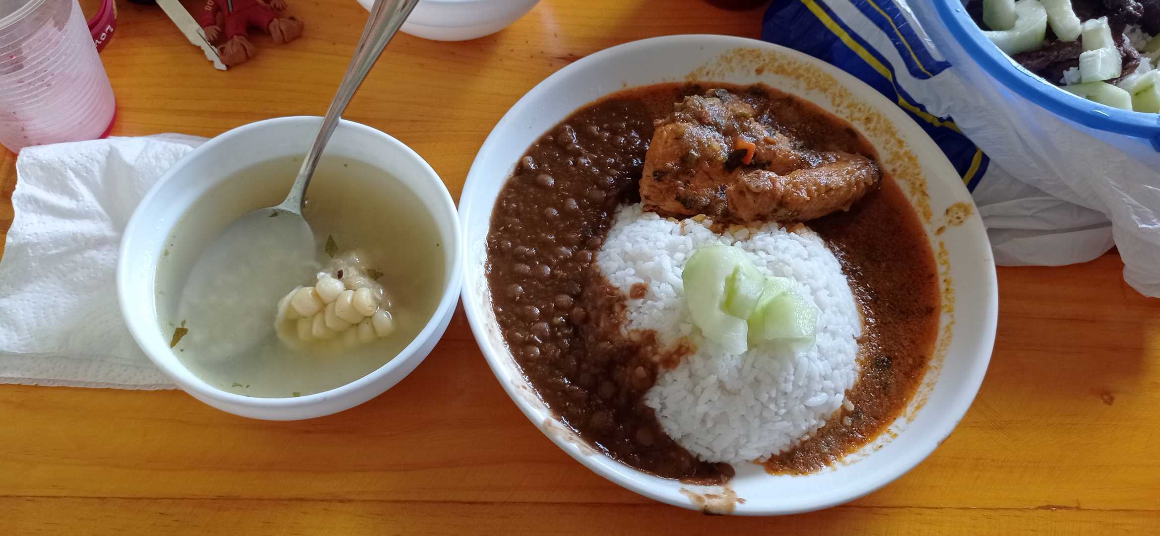 asi se almuerza en Guayaquil - Ecuador