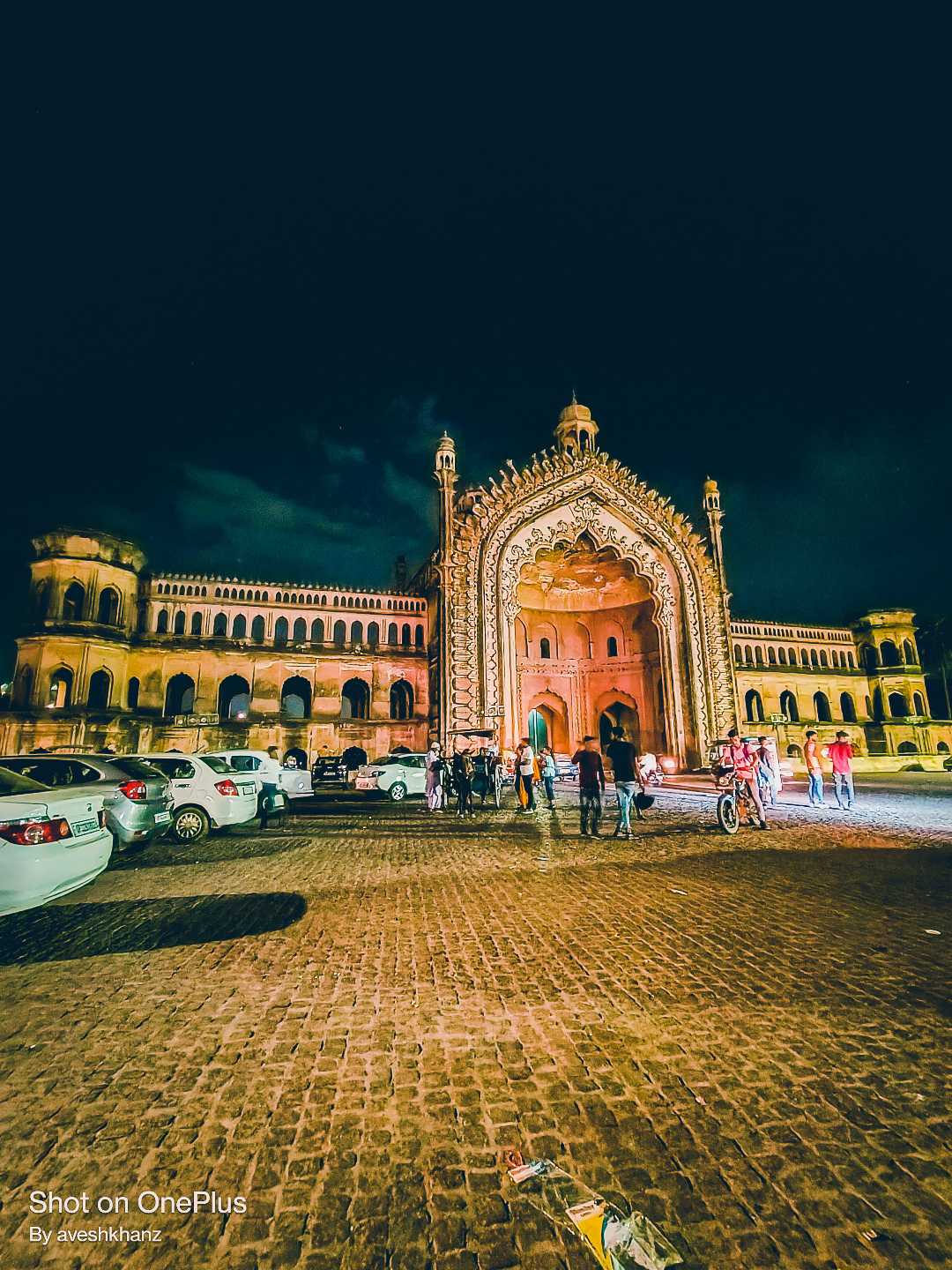 Rumi Darwaza 