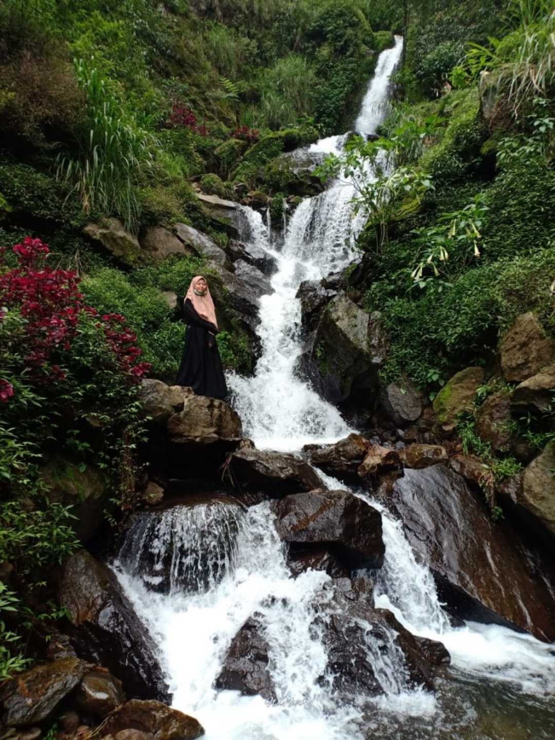 Air Terjun Jumog Putri