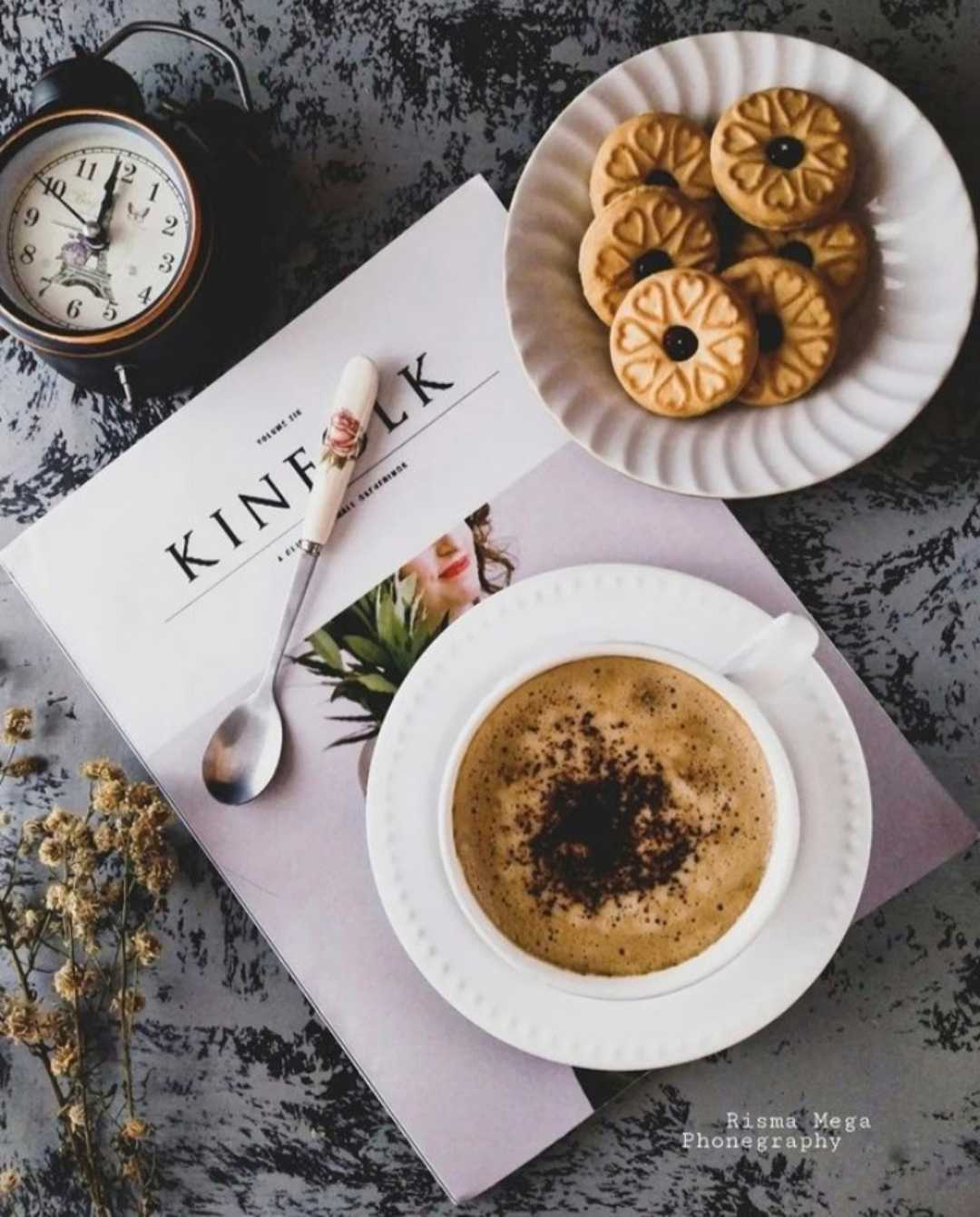 COFFEE AND COOKIES
