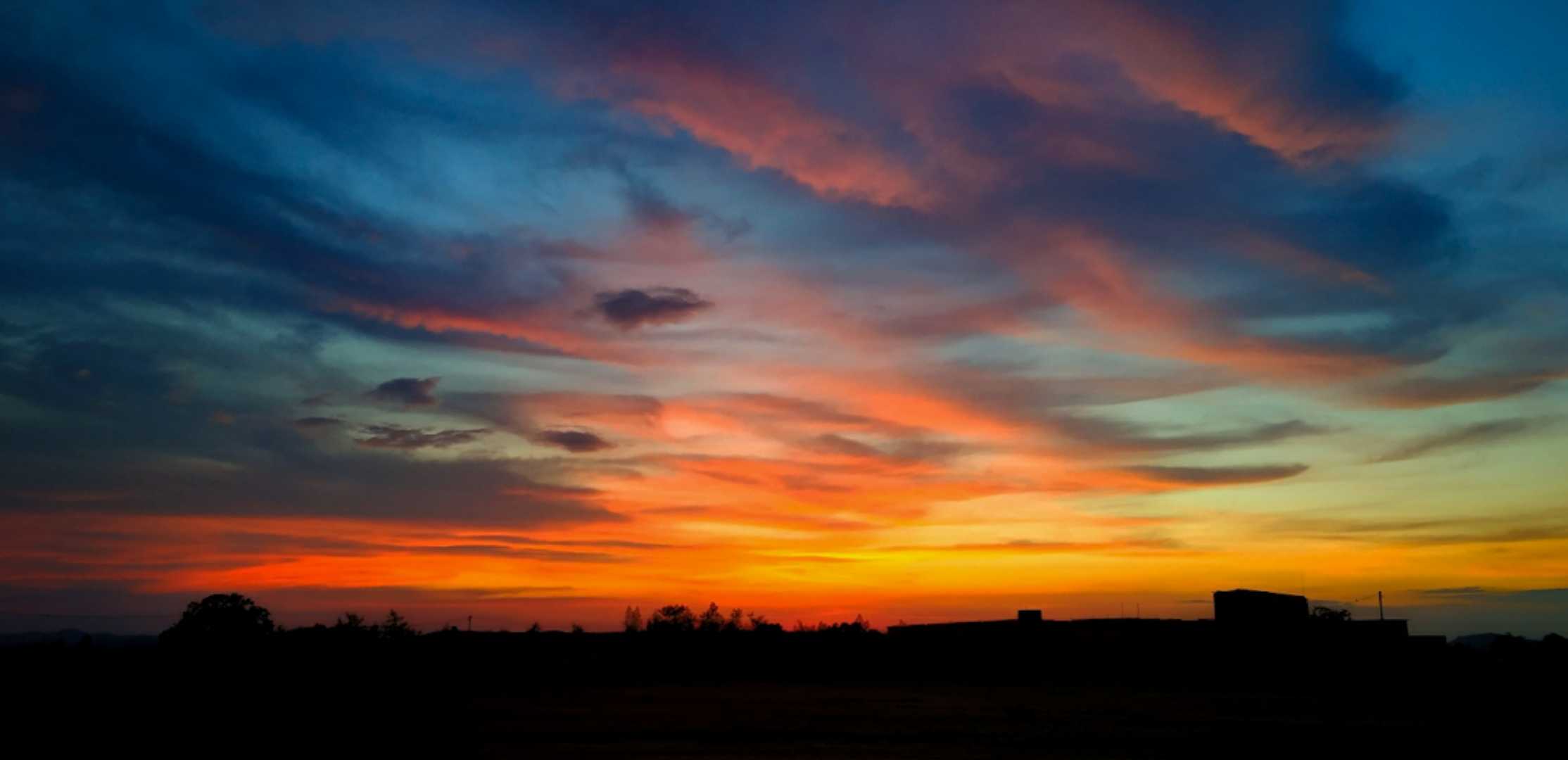 खूबसूरत शाम 🌇
