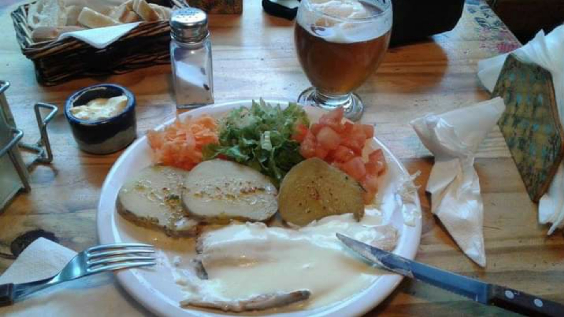 Trucha con salsa de queso azul