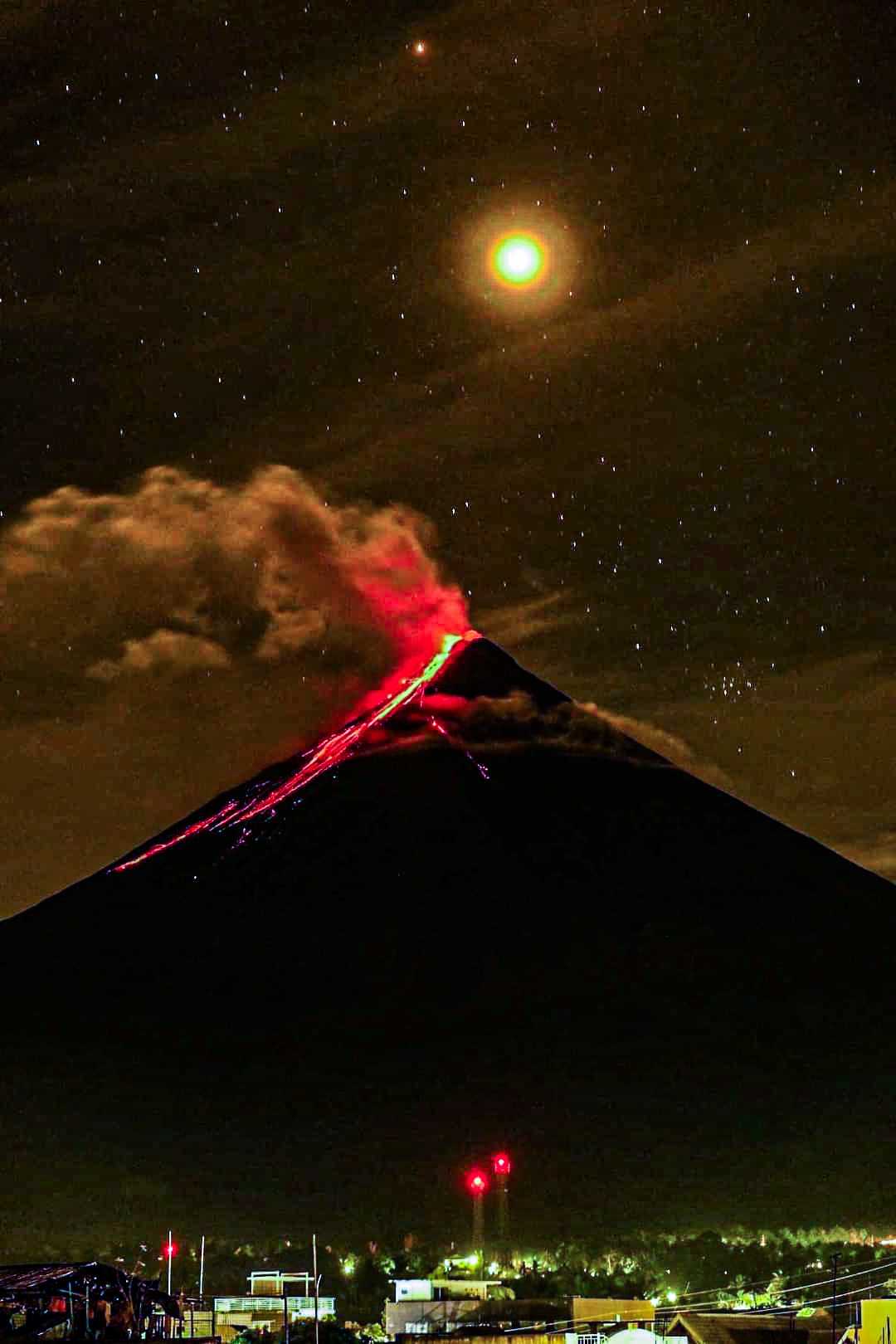 Mt. MAYON