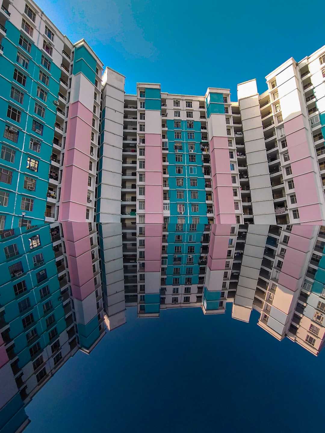Reflection vibes 🤩