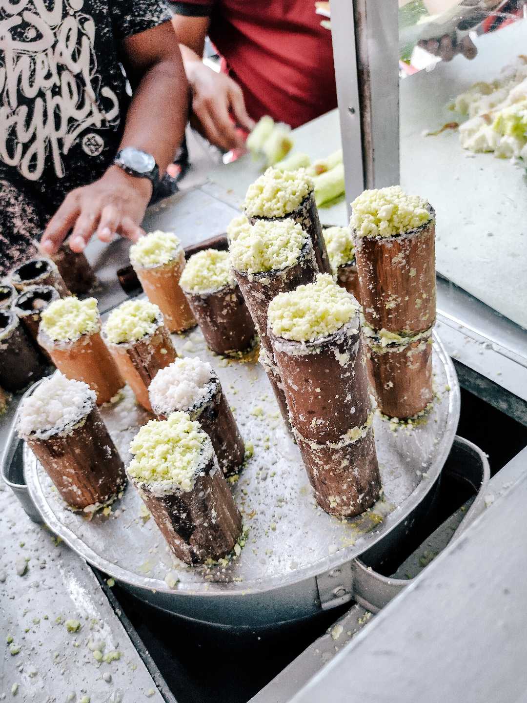 Kue Putu