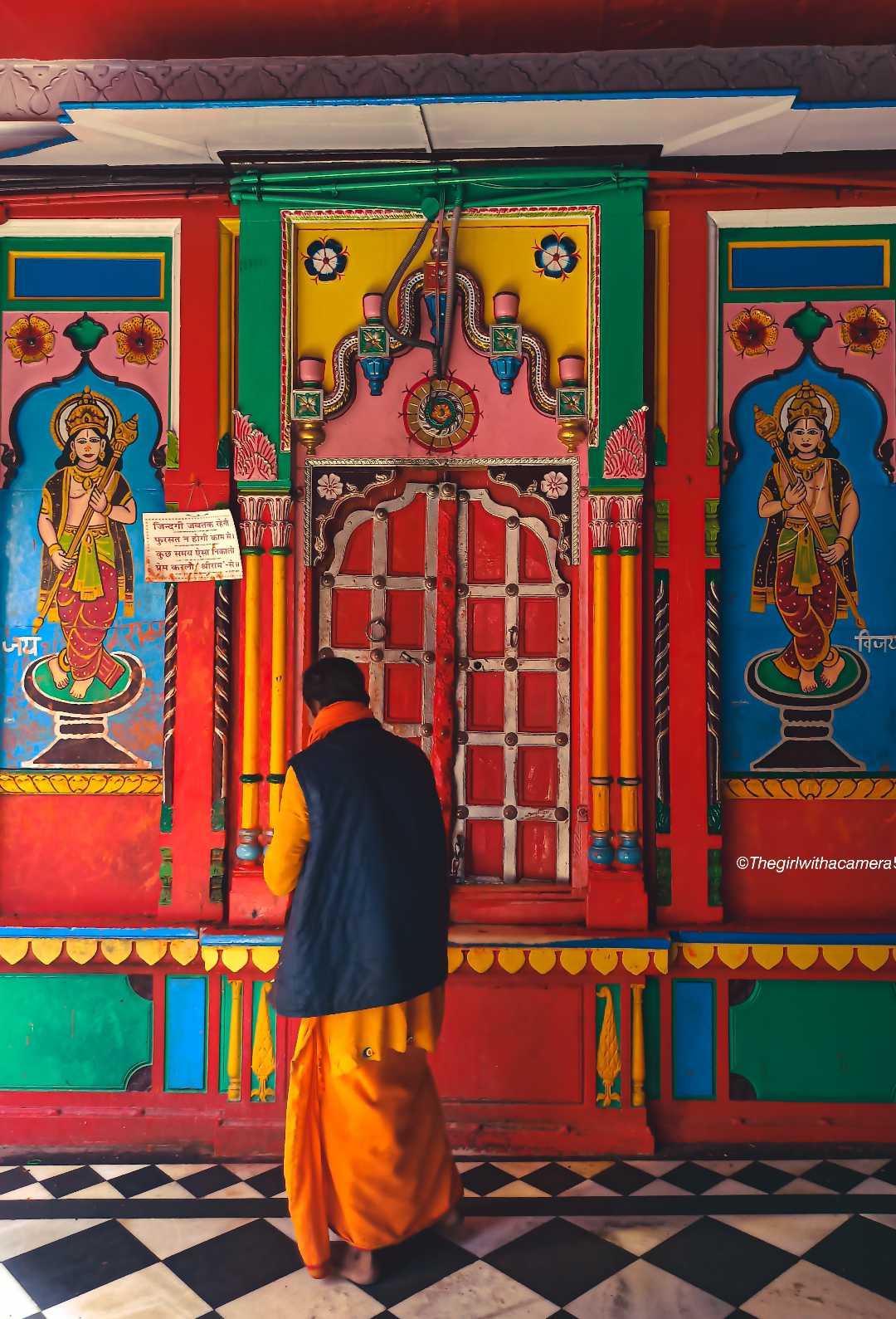 Hanuman Garhi - The Heart of Ayodhya