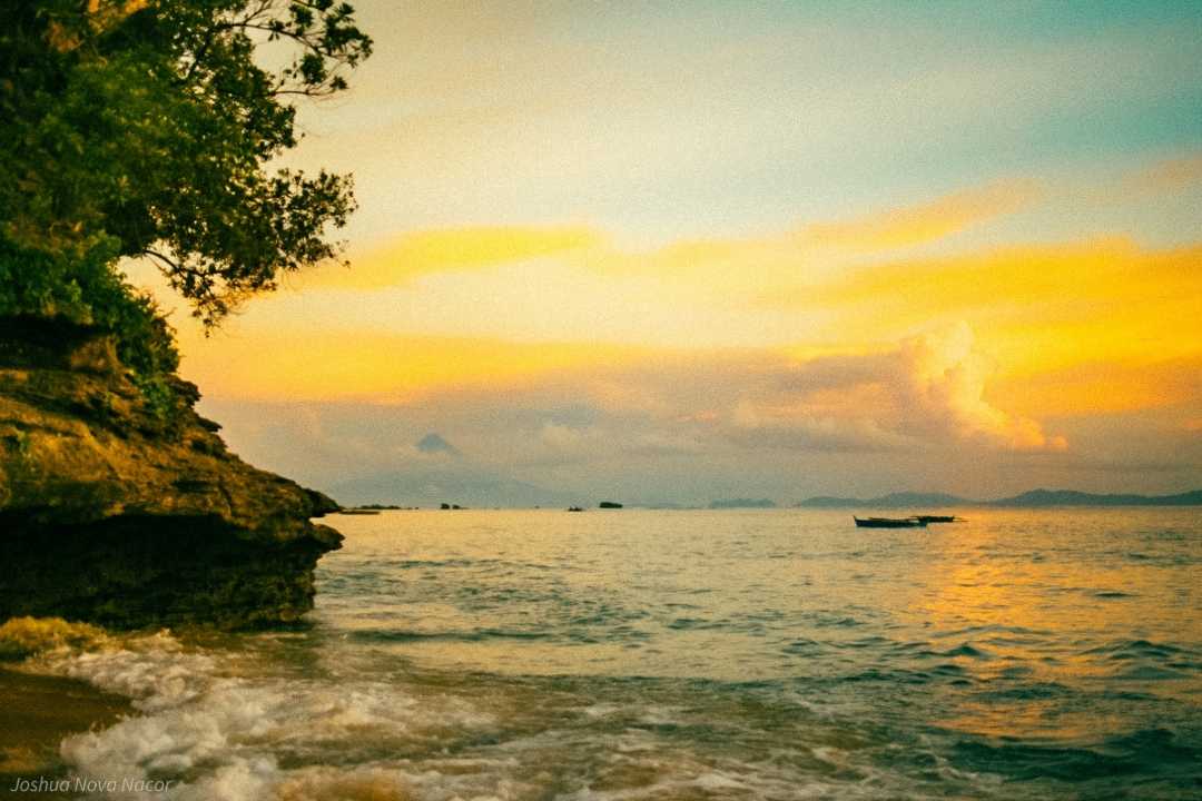 Mayon Volcano seen in Sorsogon 🌋☀