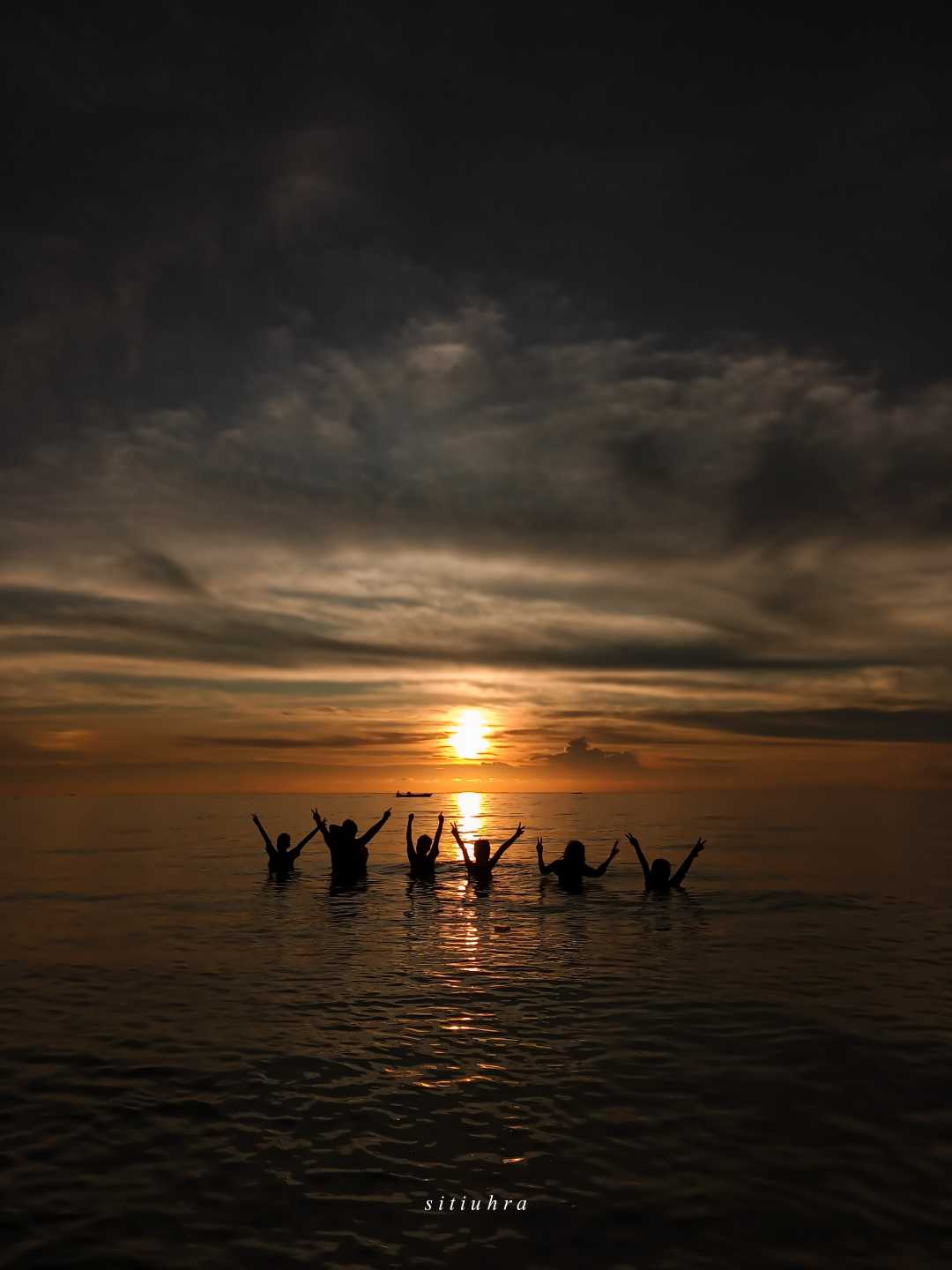 Masih Sunset Di Tolongano