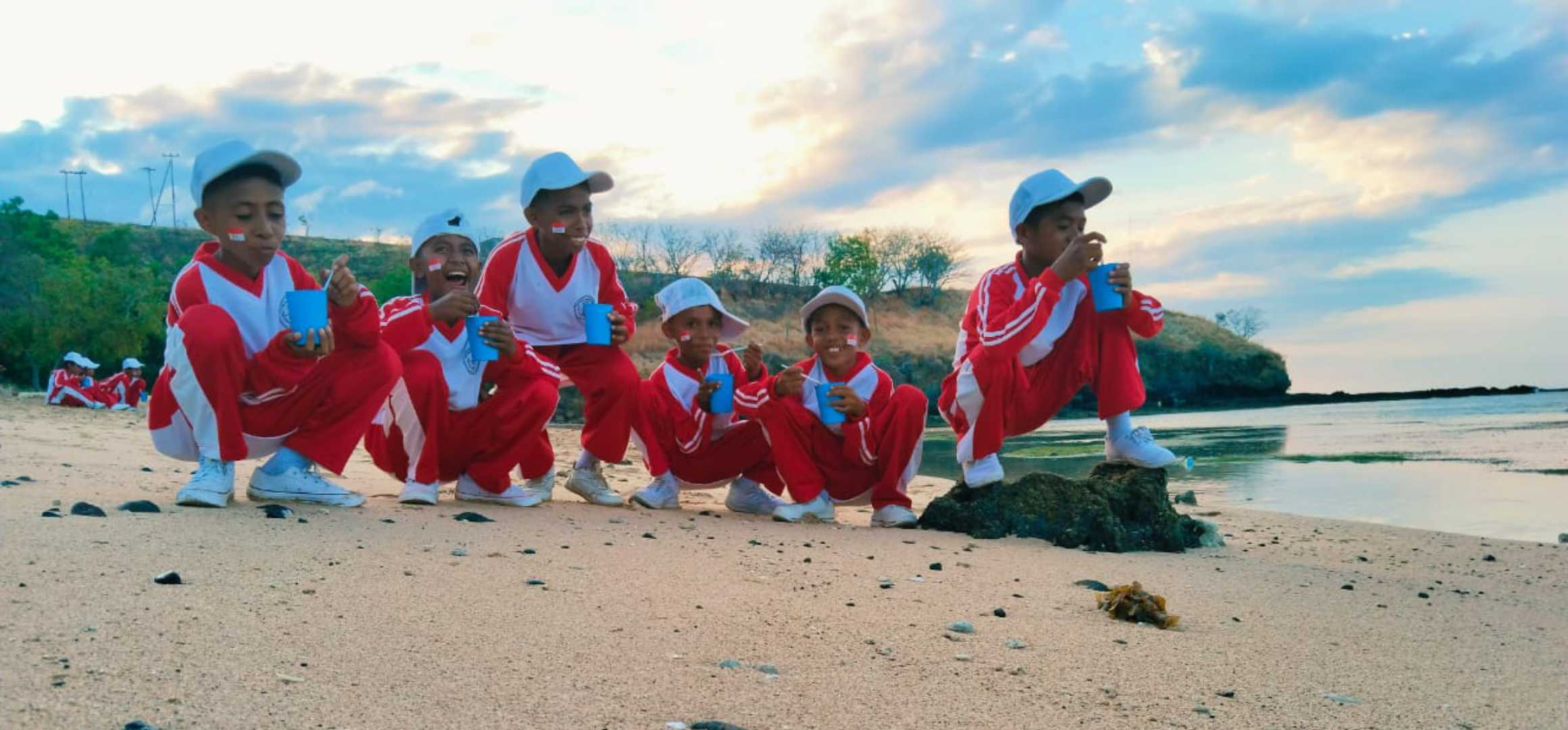 tanjung kajuwuu