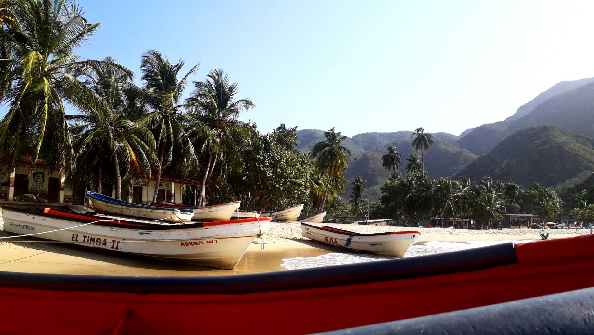 Recorriendo las Costas Aragueñ