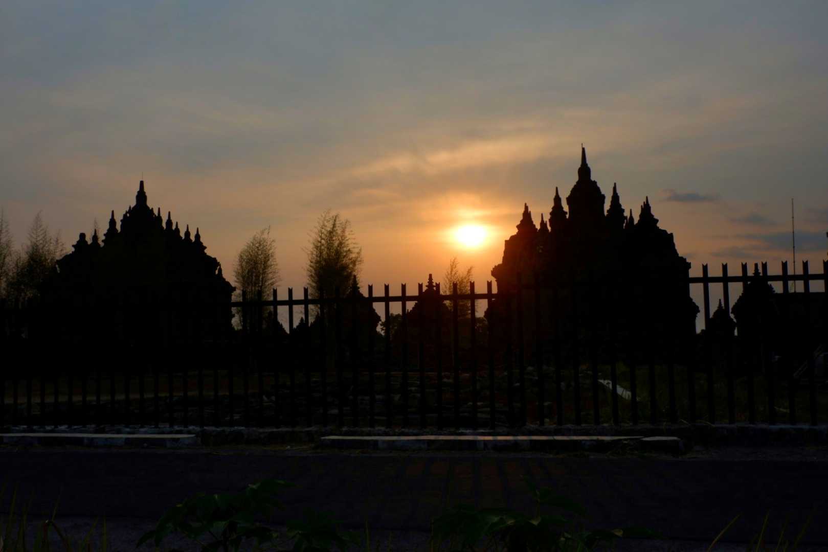Candi Plaosan saat sunset