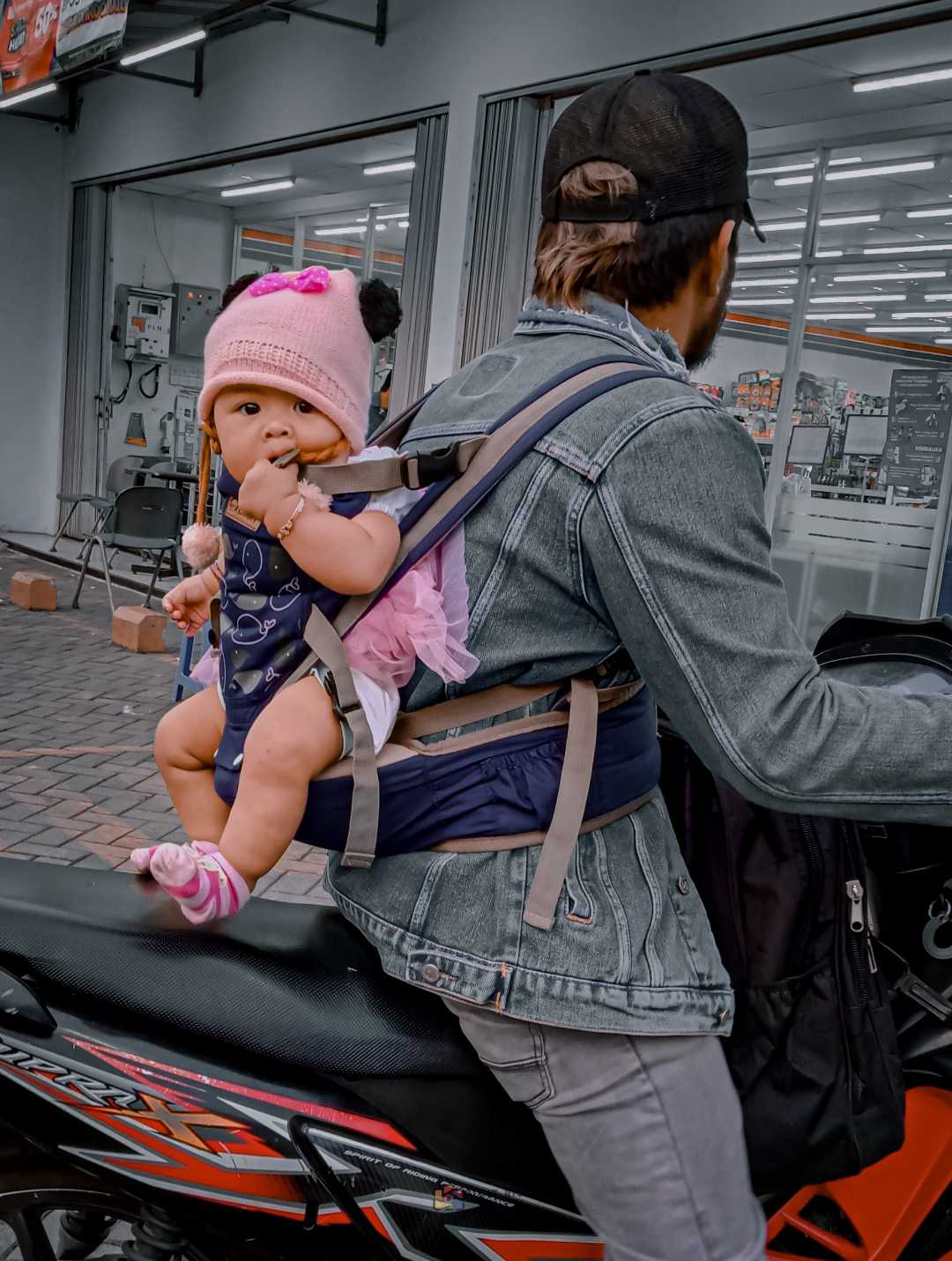 Bayi lucu..