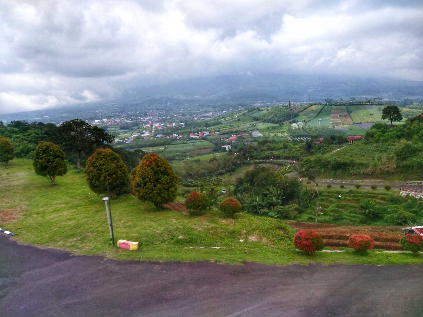 Pemandangan Alam