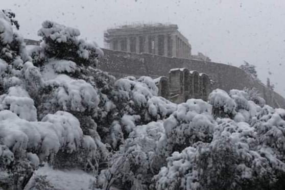 Got a message from friends from Athens the view of the acropolis under snow is unbelievable! 🥺