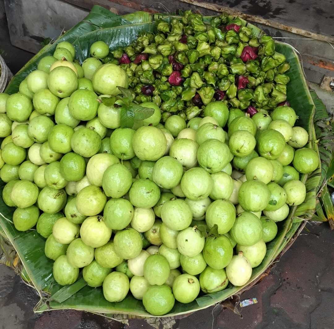 Fresh Fruits at Naihati Jn. Station in Kolkata