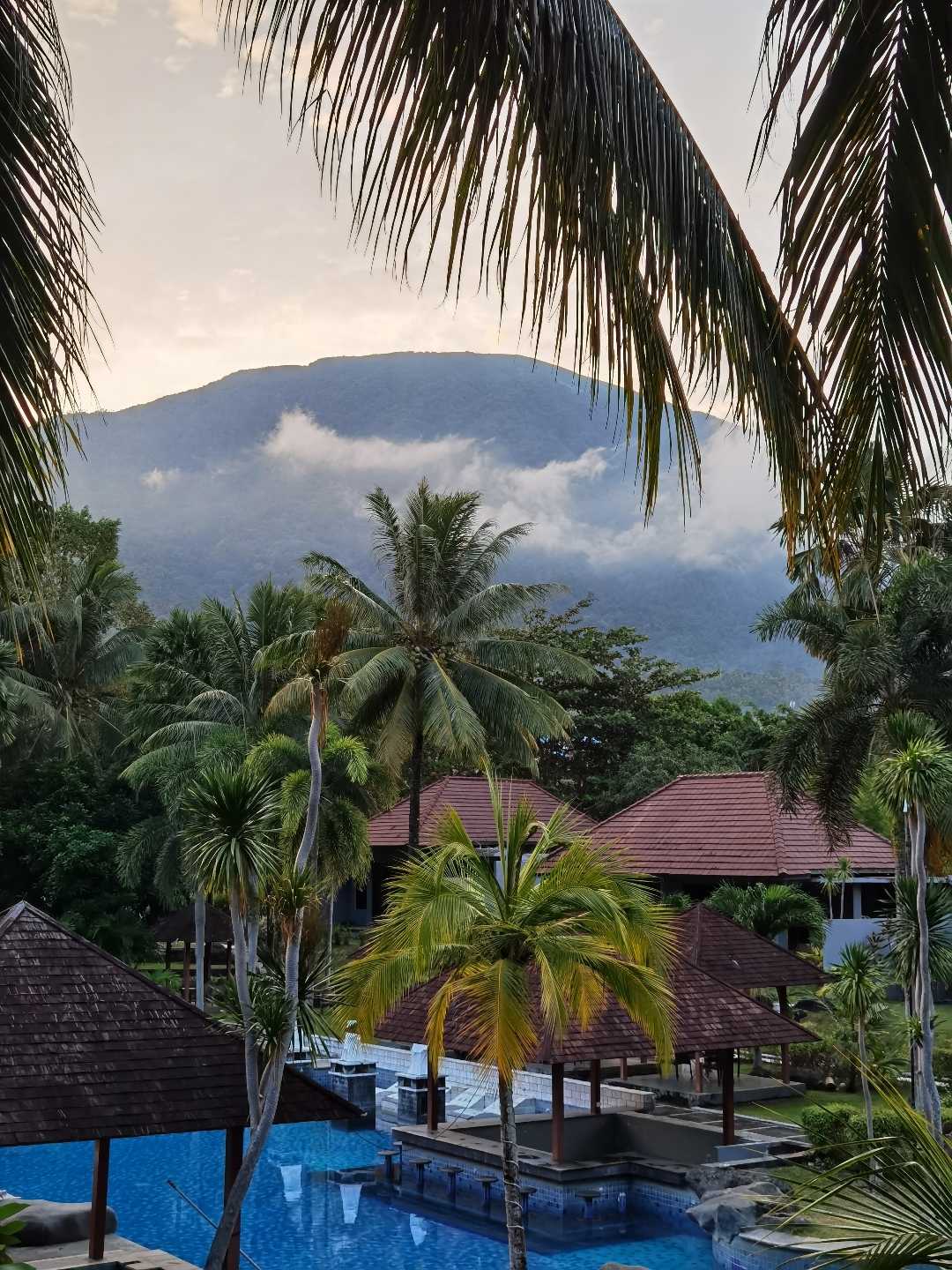 Puncak Gunung Gamalama