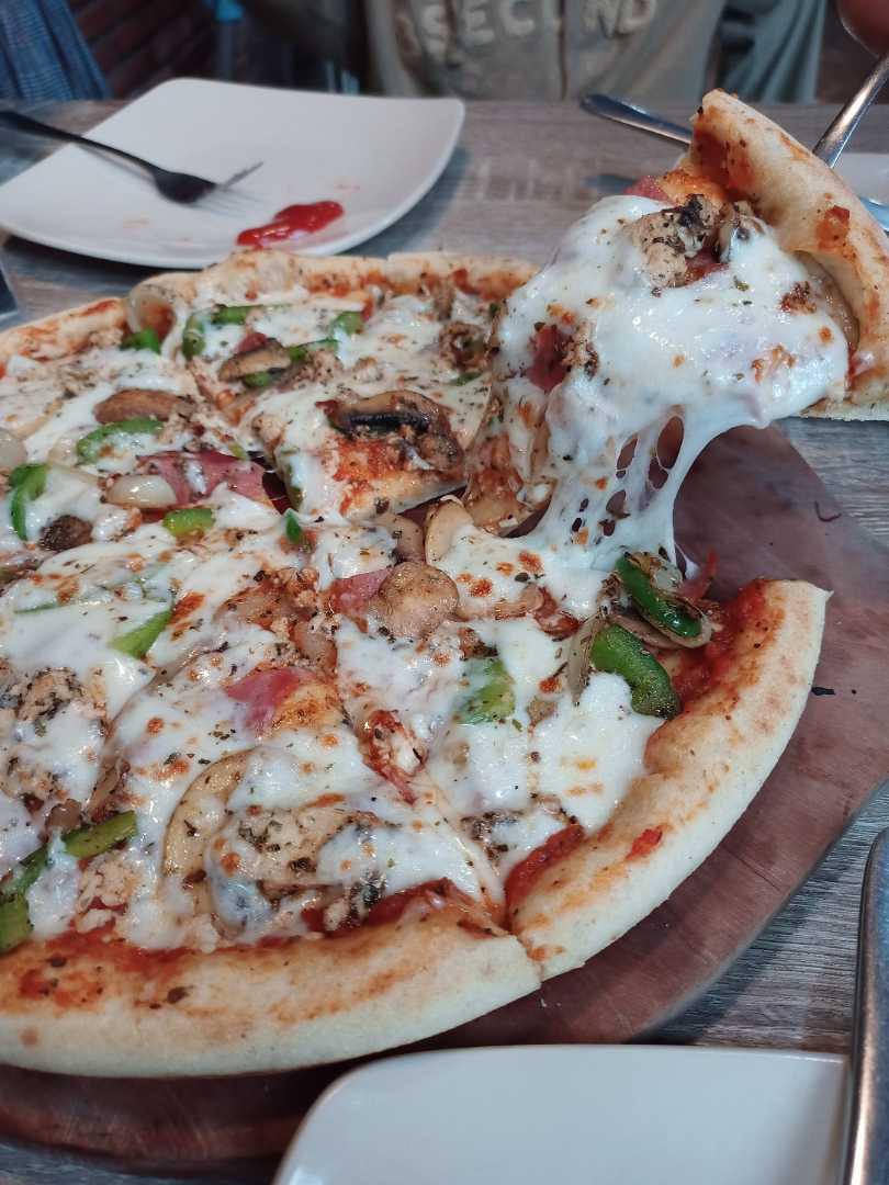 Pizza Combi Malang