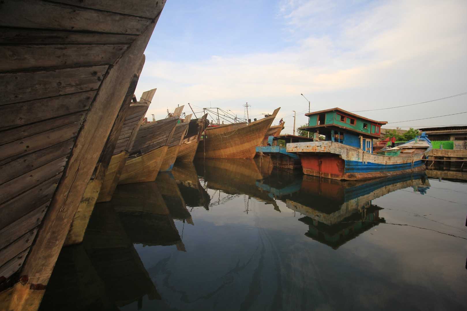 Pantai Kejawanan Cirebon