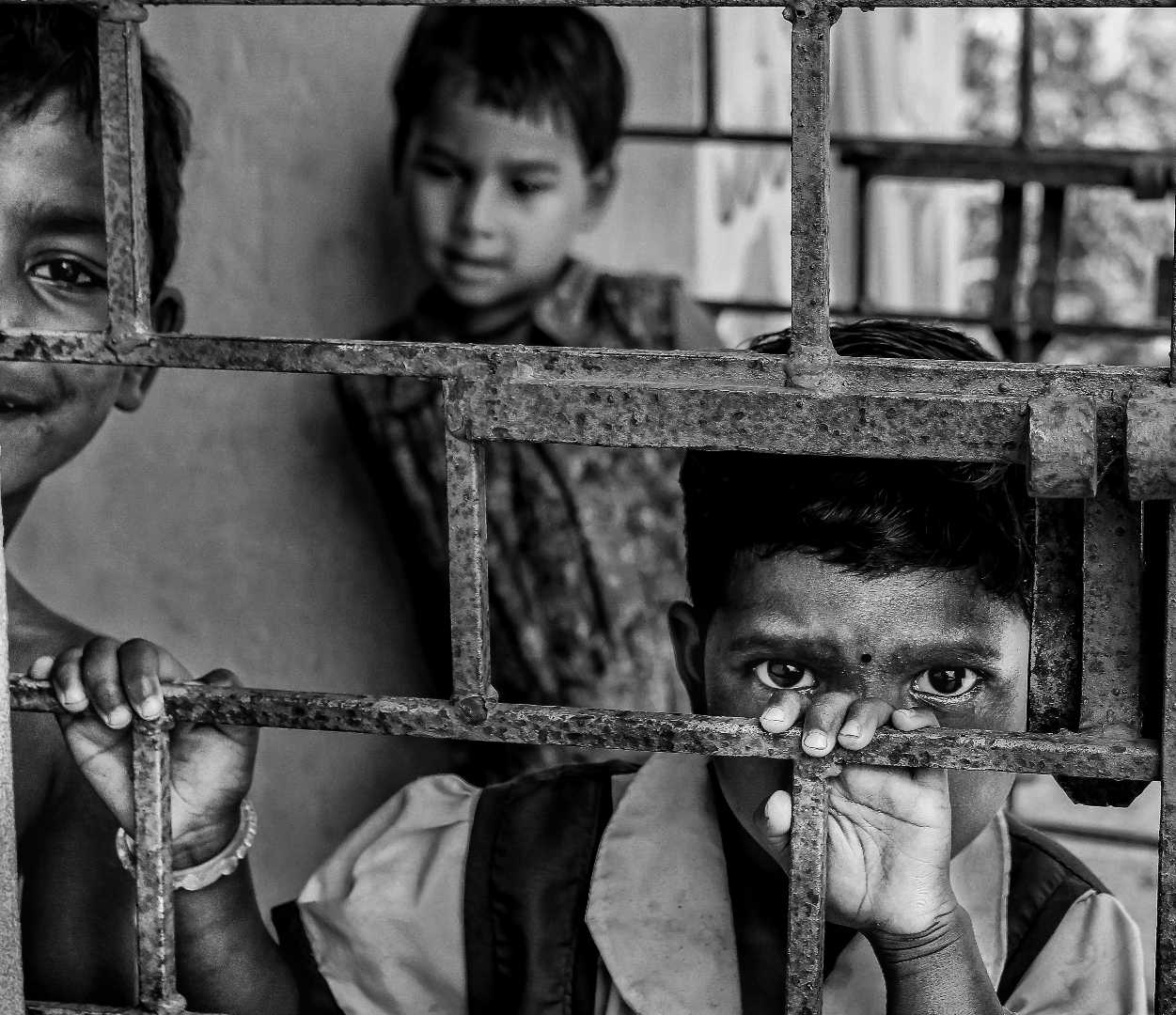 Monochrome-Kids Series 2/3