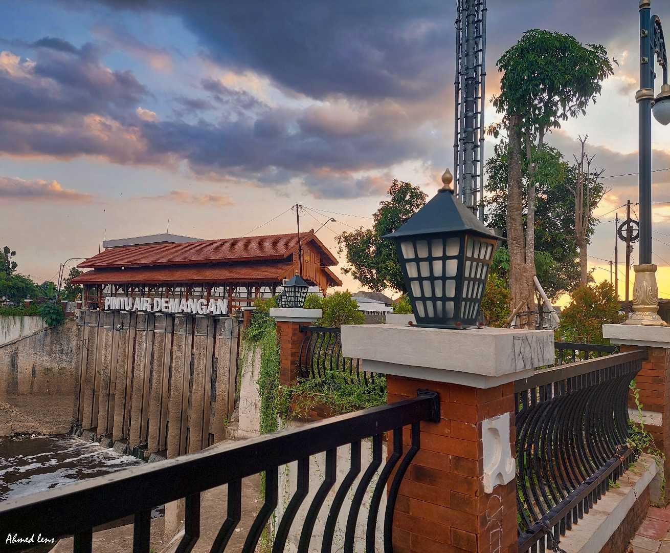 Pintu Air Demangan