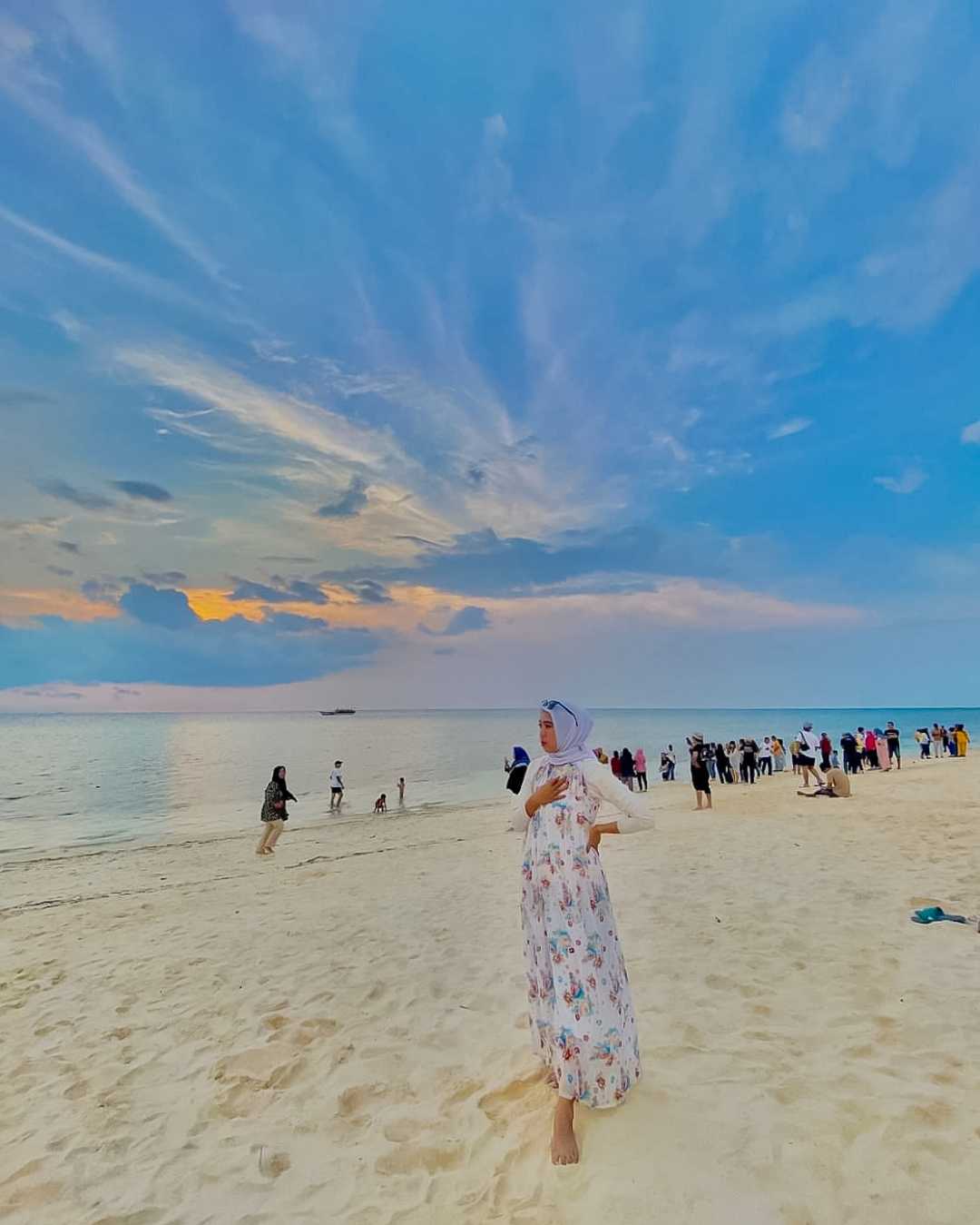 Kura Kura Beach