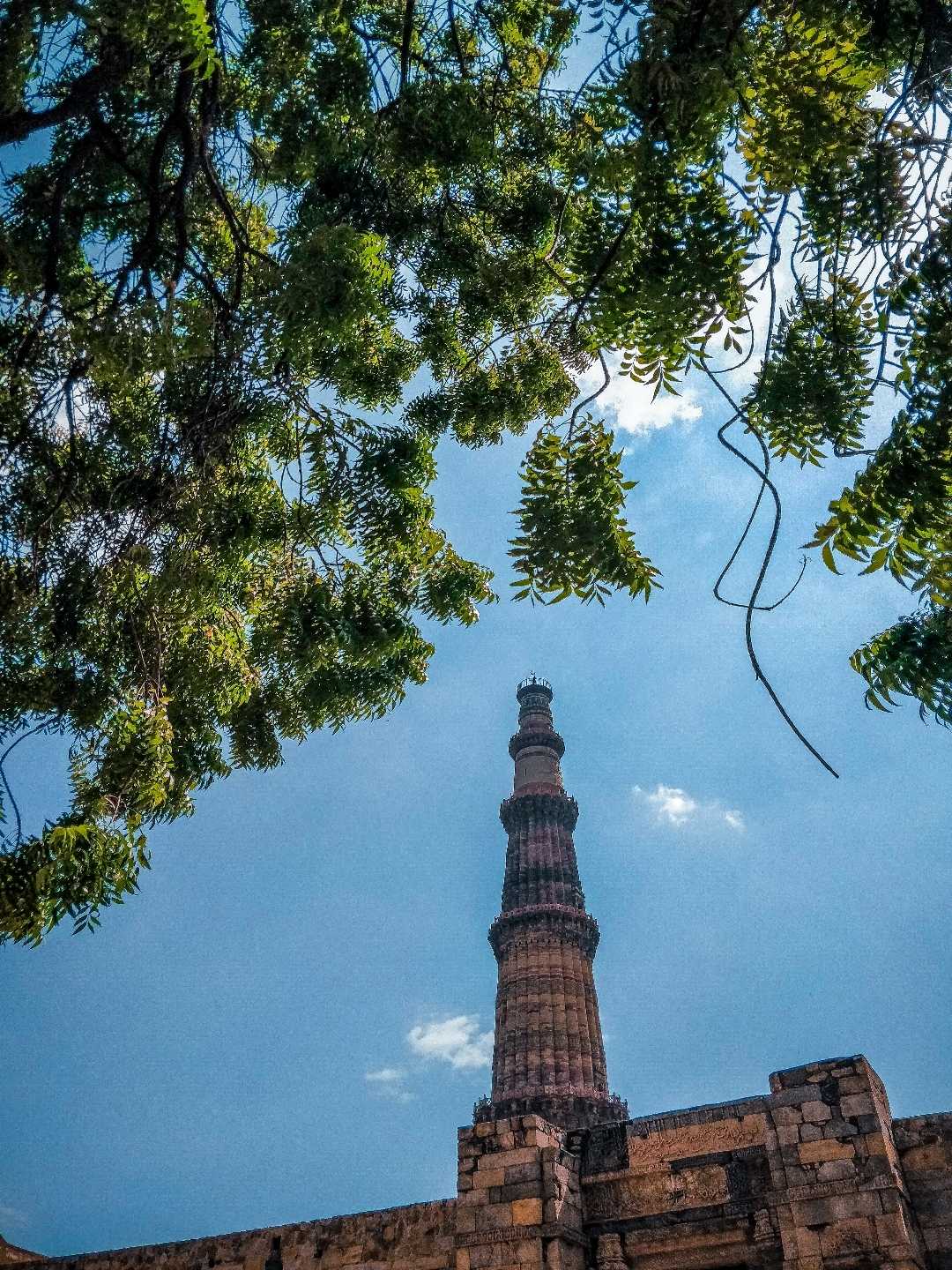 Qutub Minar in a frame