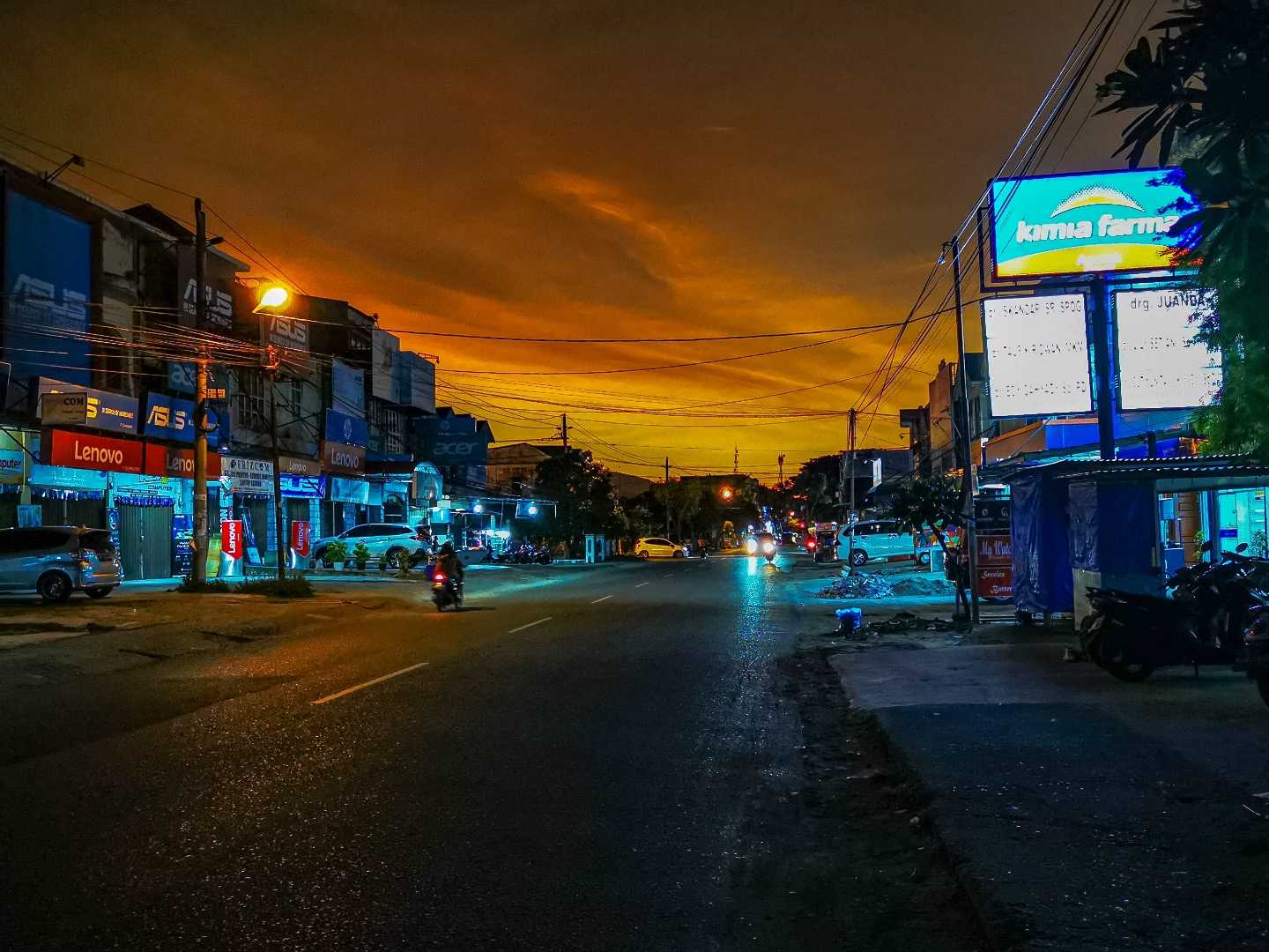 Pusat IT Banda Aceh