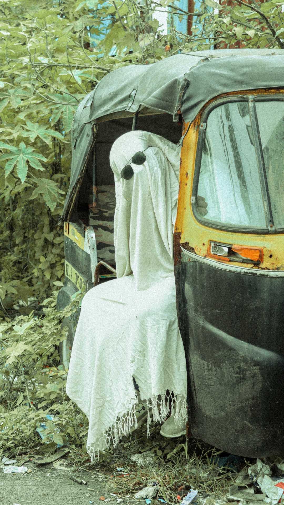 👻