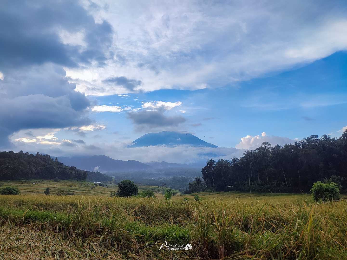 gunung
