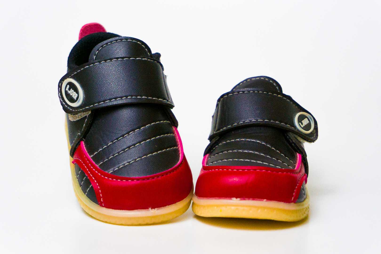 Sepatu Anak