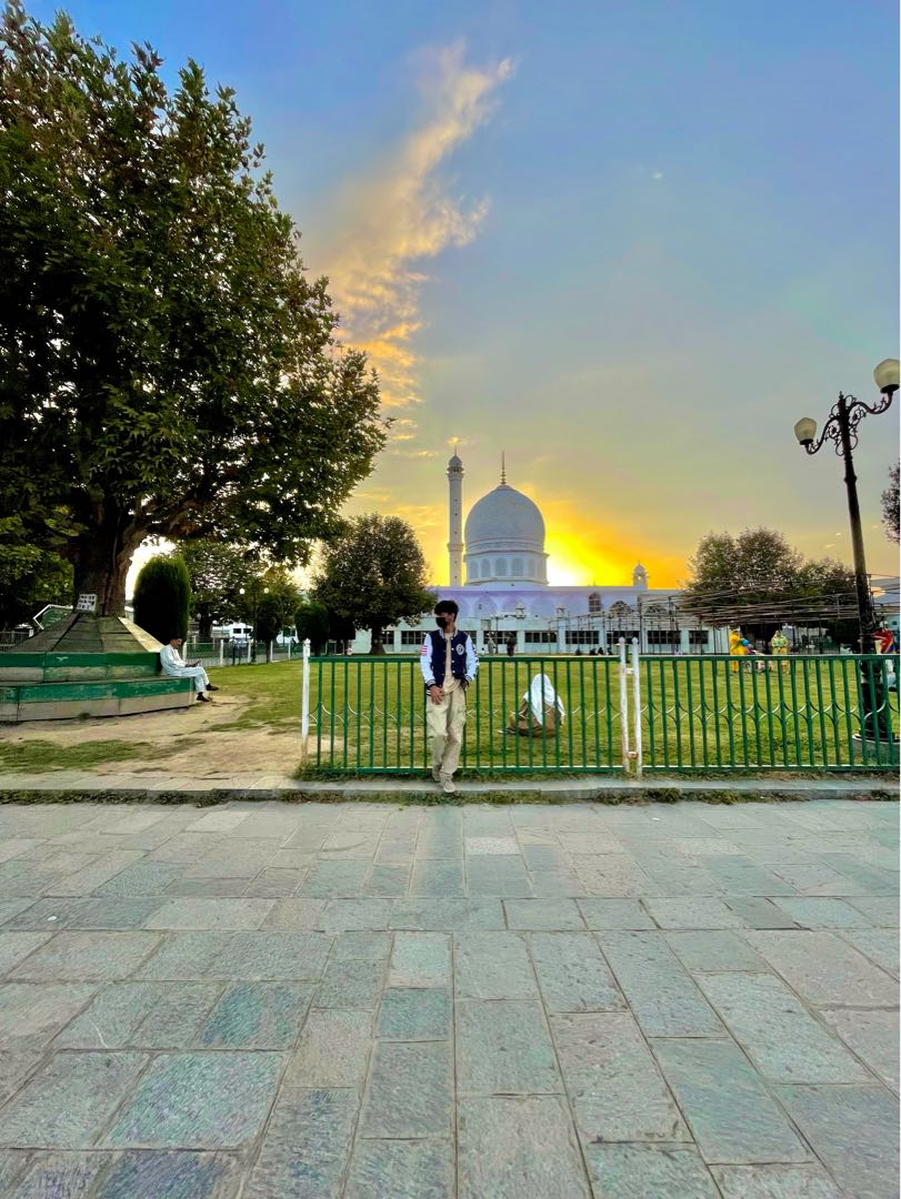 Dargah Hazratbal Shrine