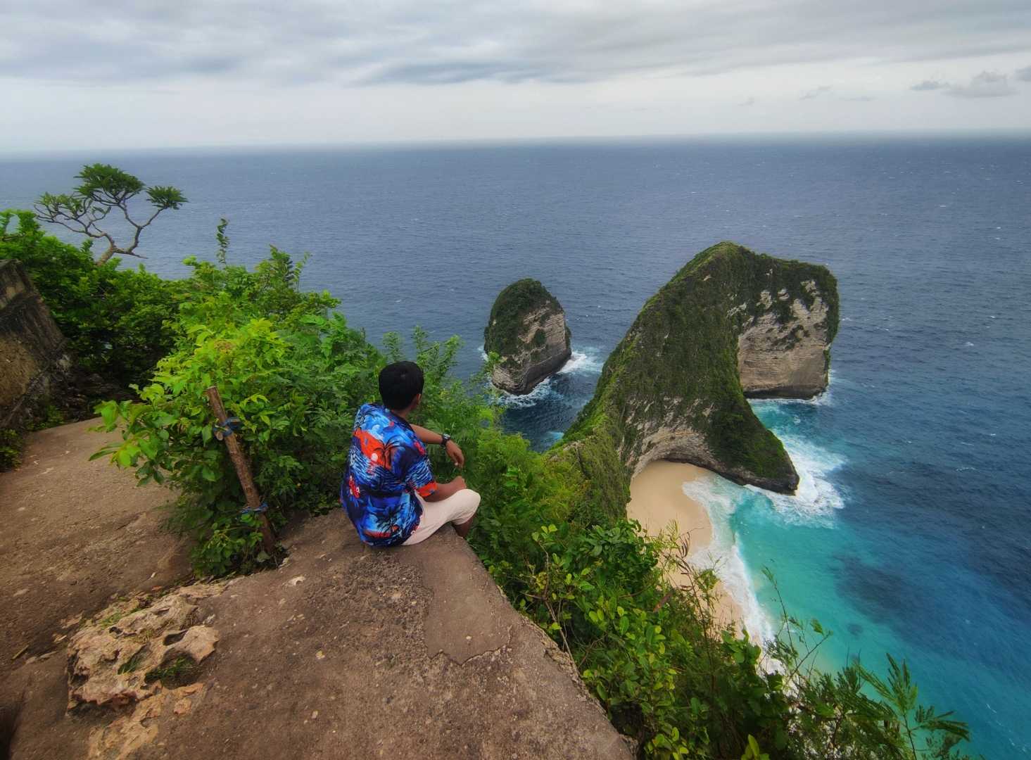 Kelingking Beach