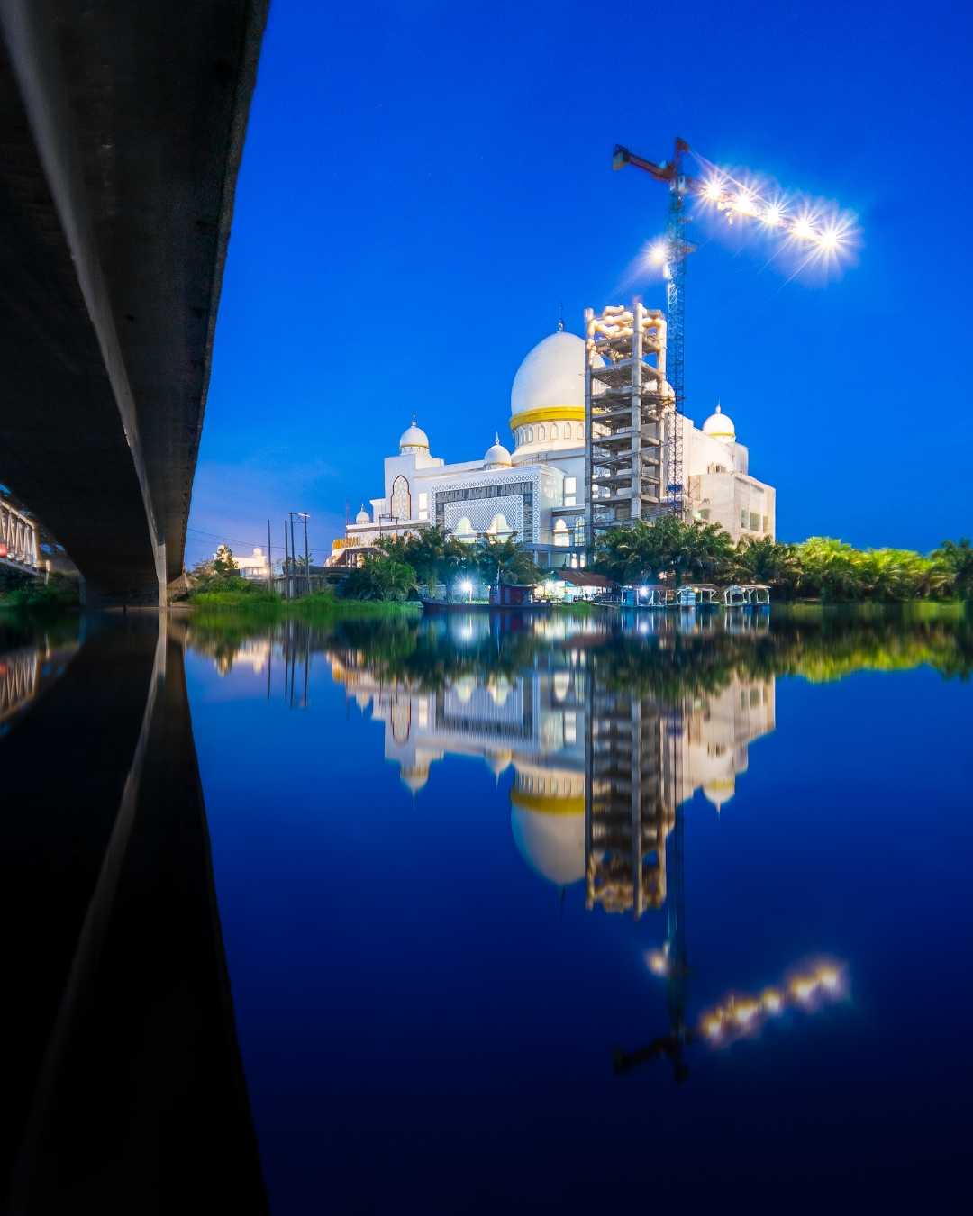 Provinsi Riau Grand Mosque 