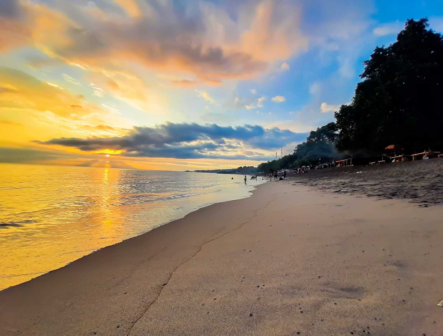 Pantai Duduk