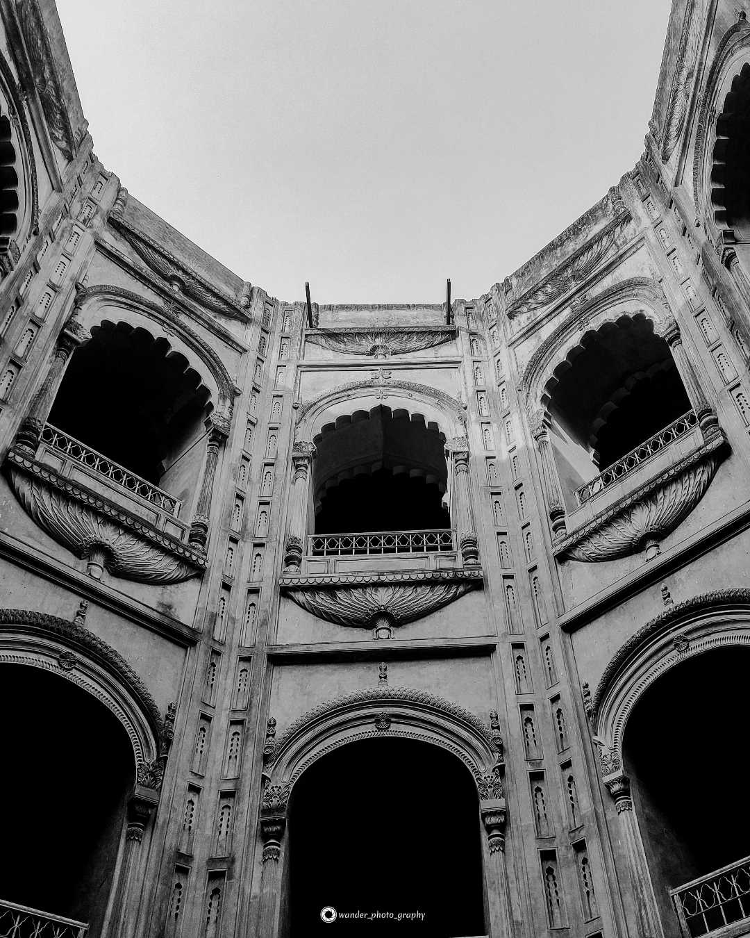 Bada Imambara, Lucknow, Uttar Pradesh, India 