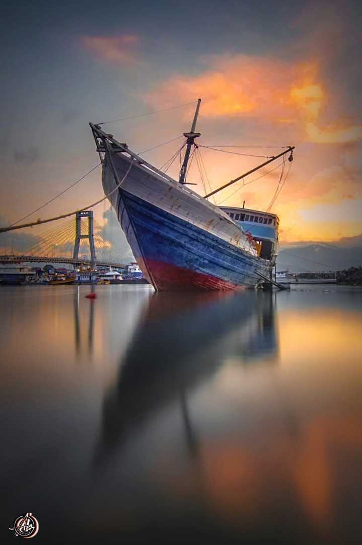 perahu karam