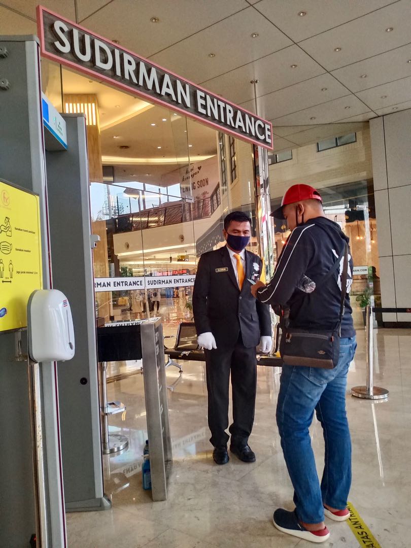 SECURITY MALL