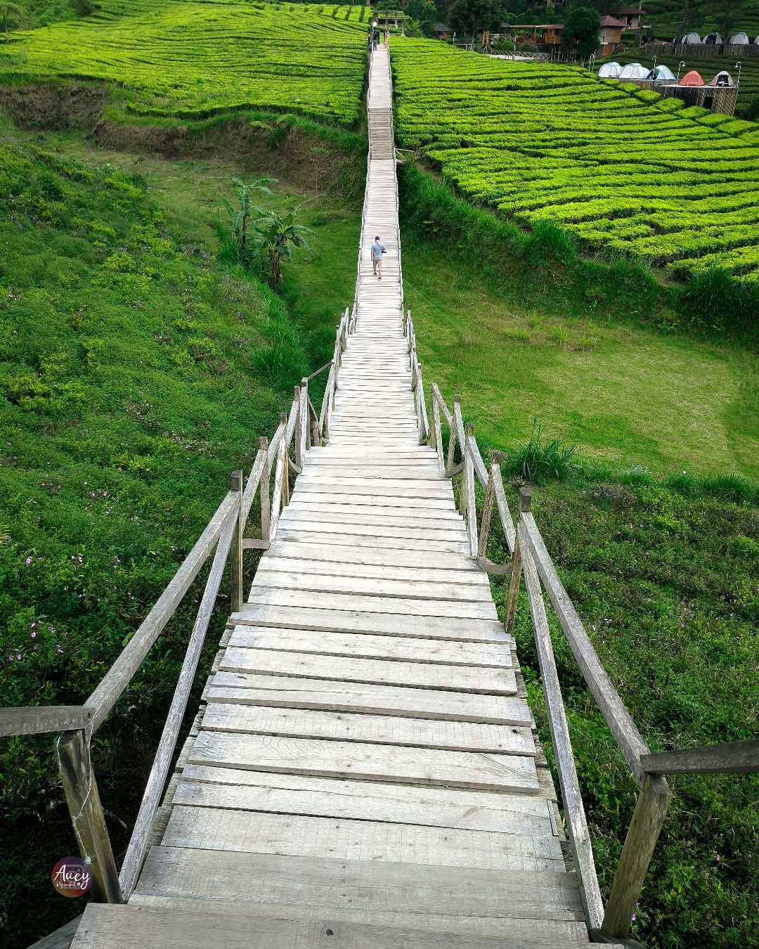 Jembatan Riung Gunung 