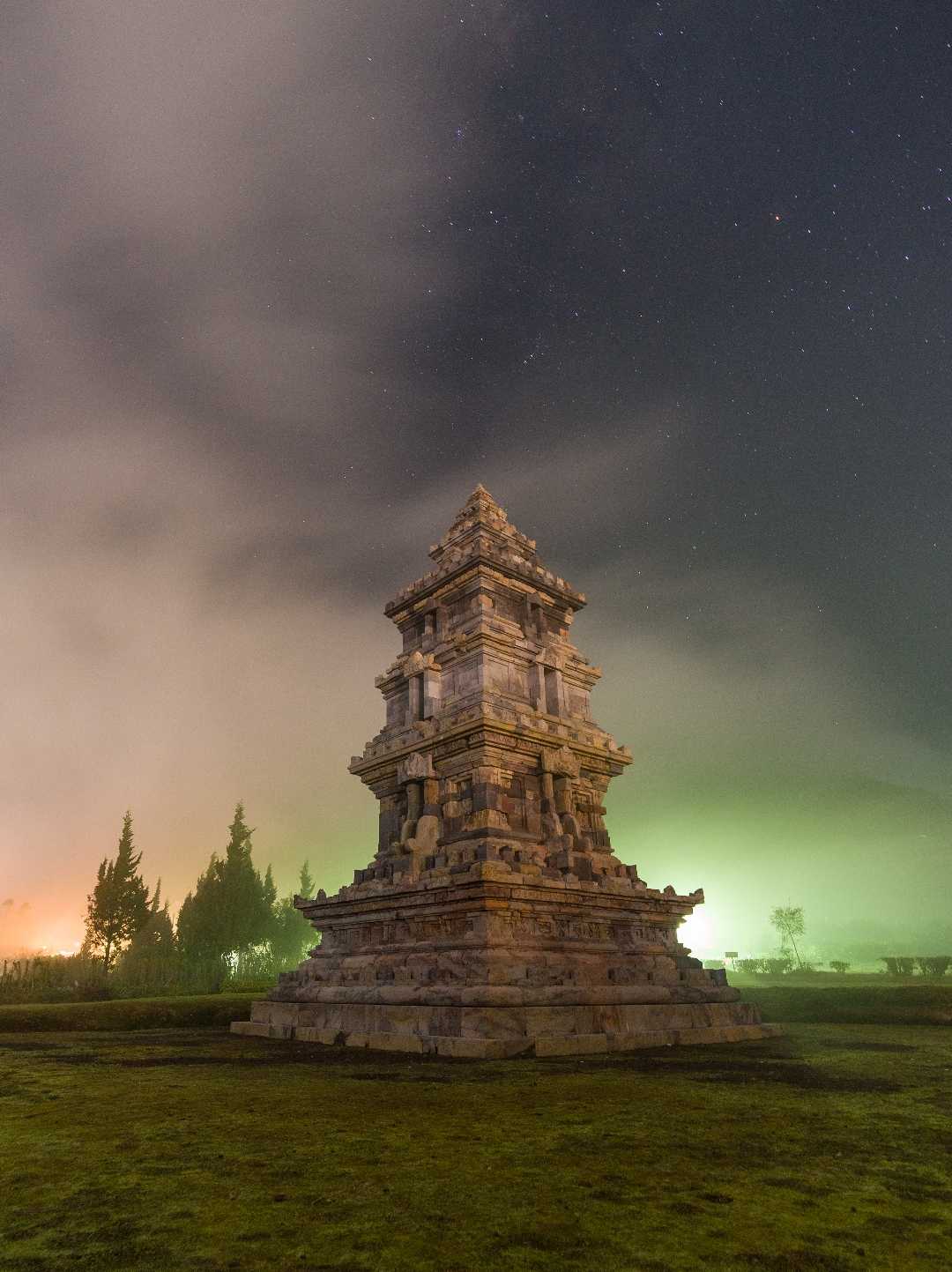 Candi Setyaki Dieng