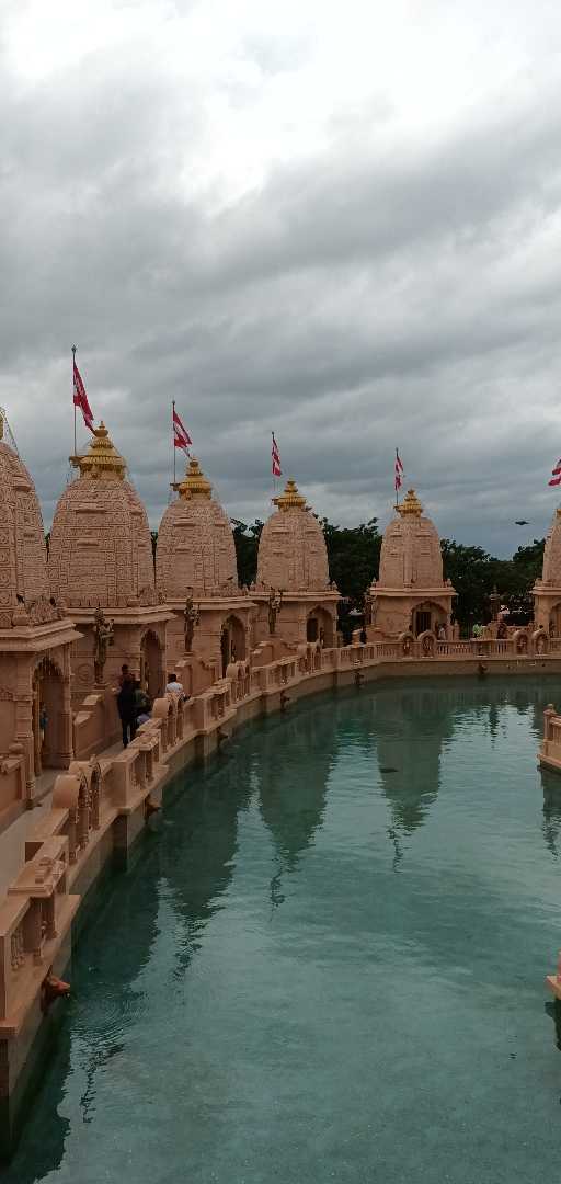 Swaminarayan Temple, Poicha