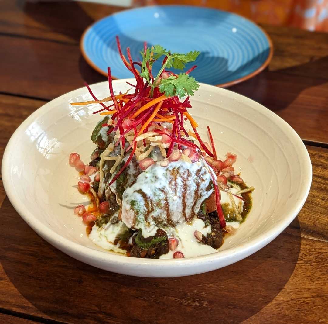 Aloo Tikki Chaat 