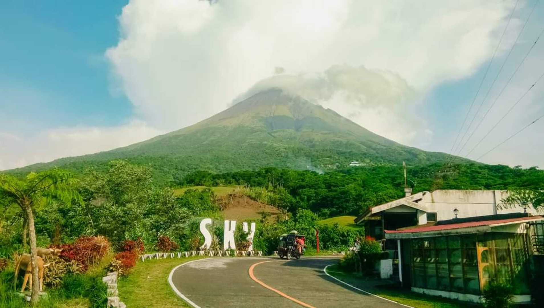 Mayon Skyline View Deck