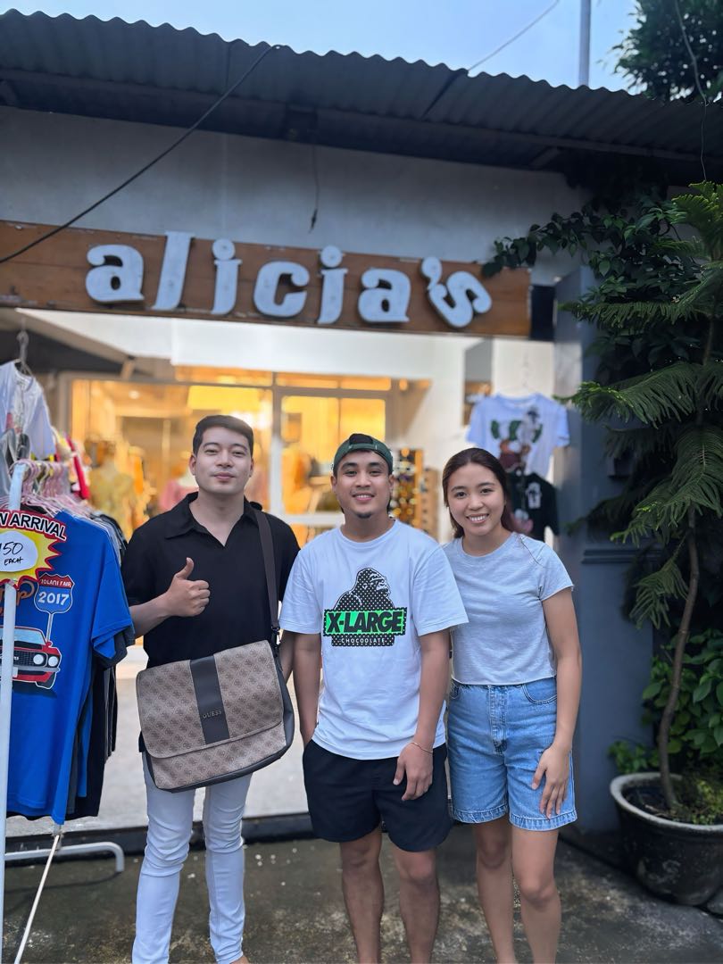 At Alicias