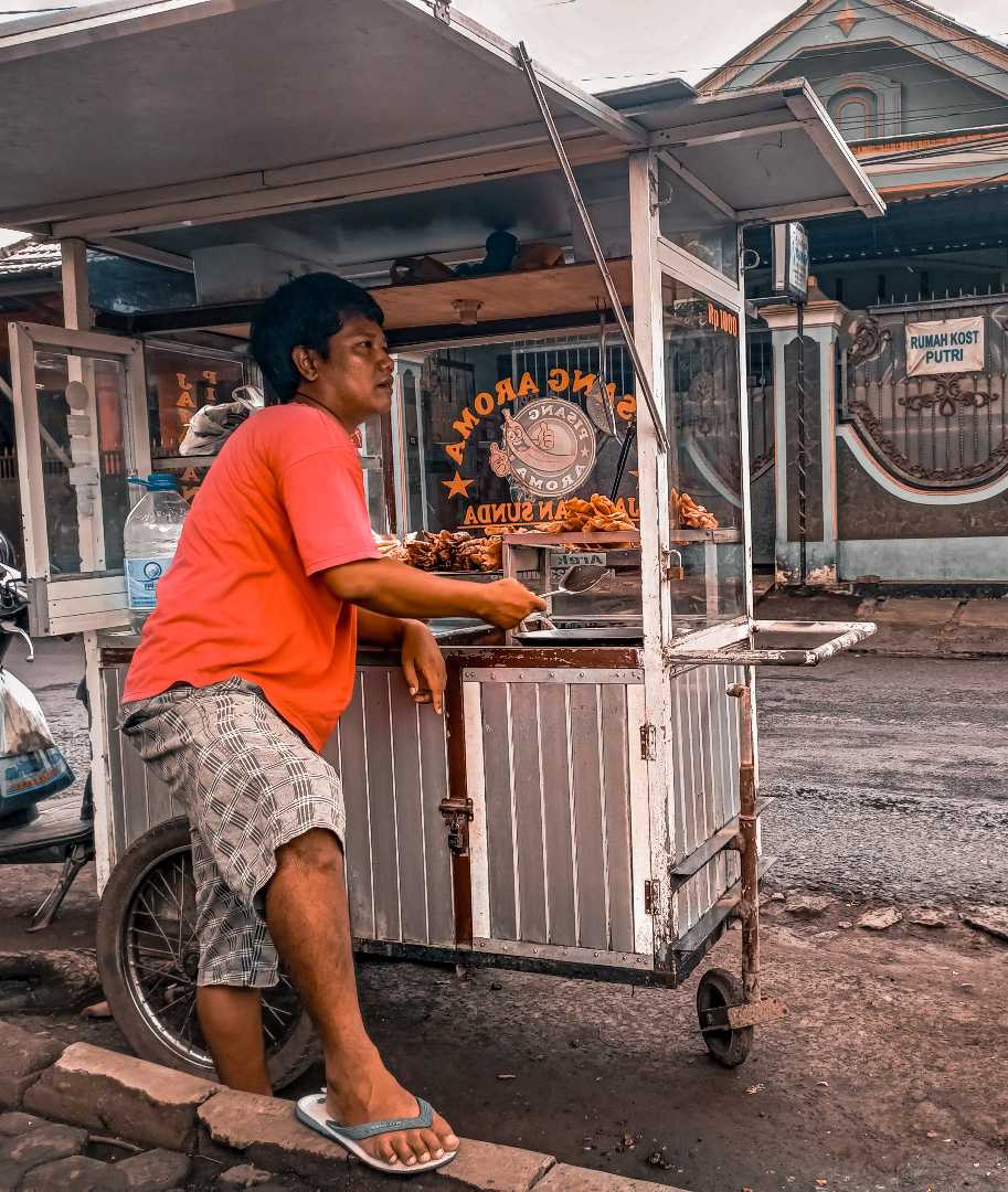 pagi pagi menunggu cuan