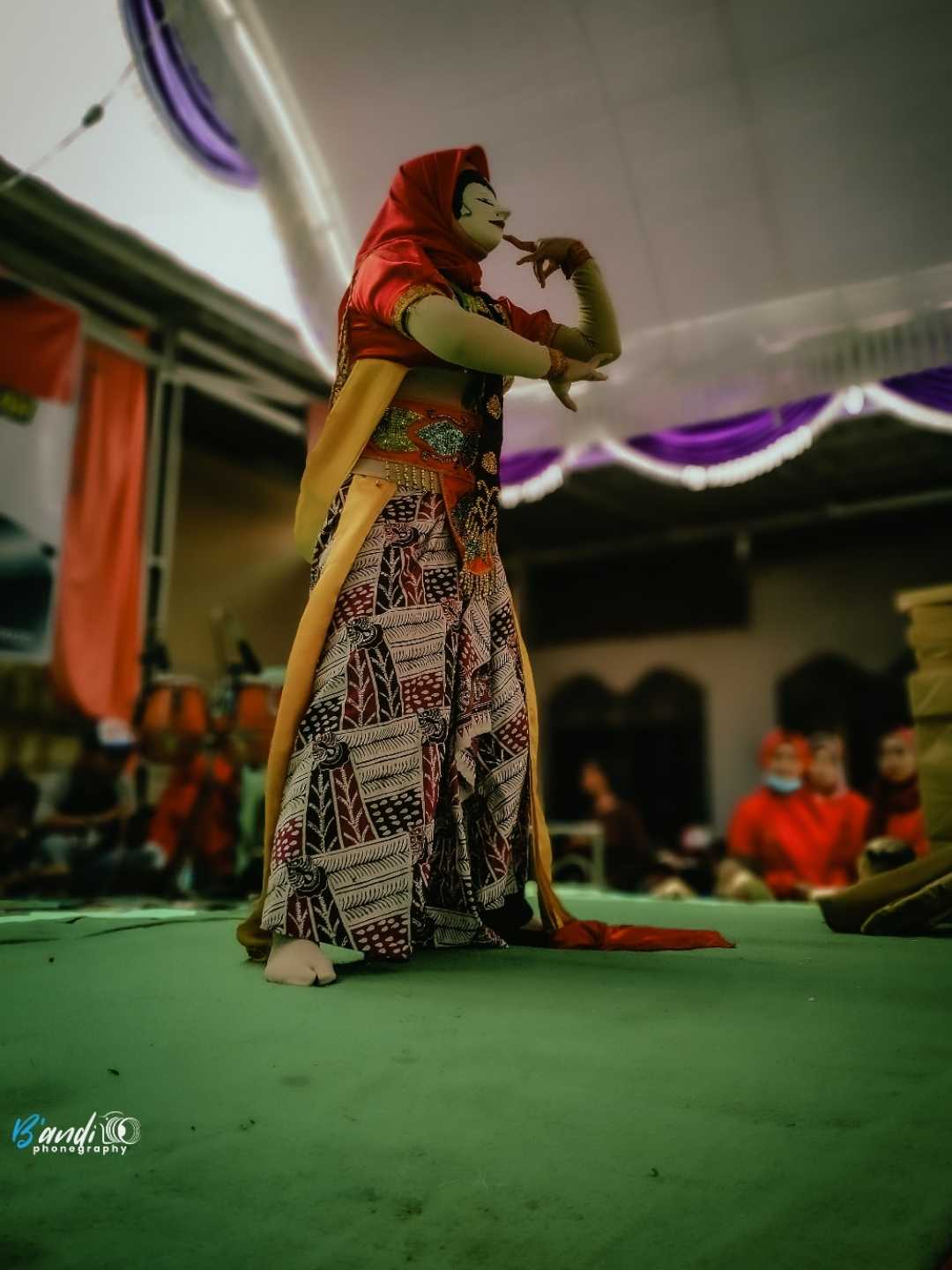 TARI TOPENG KELANA