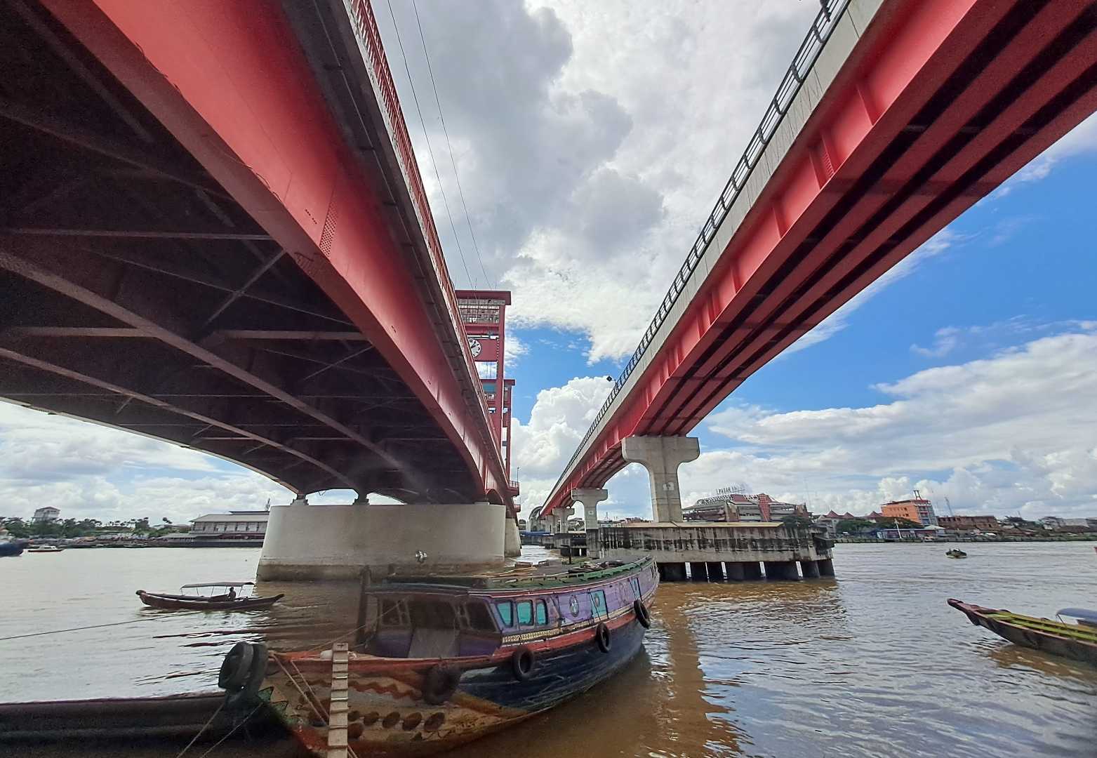 jembatan Ampera