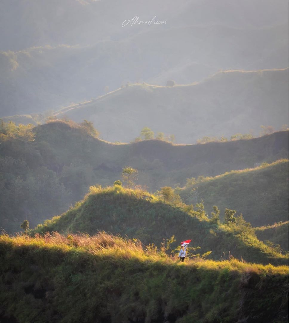 Gunung Tumpeng / Koneng 