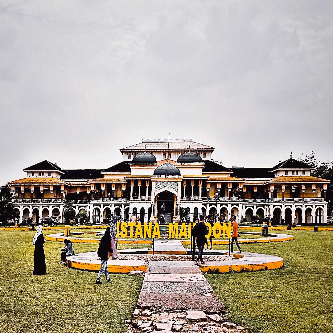 Istana Maimun 